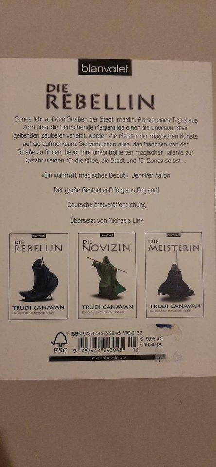 Buch: Die Rebellin v. Trudi Canavan/Die Gilde der Schwarzen Magie in Herrngiersdorf