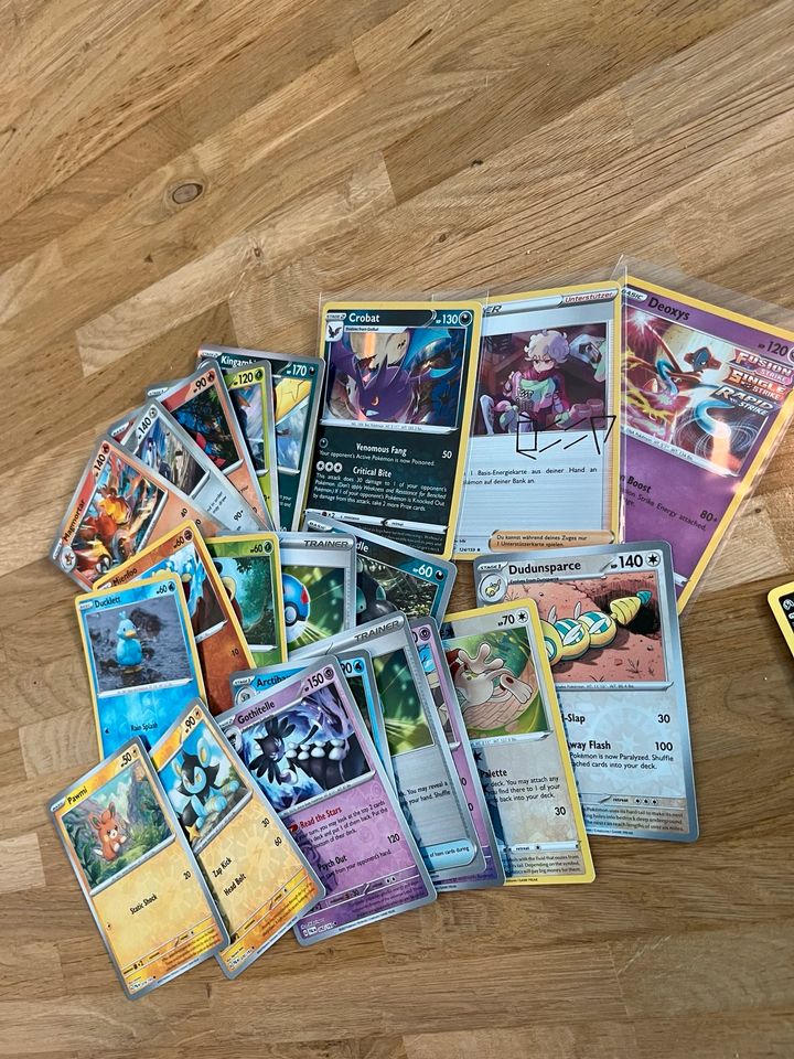 TCG Pokemon Sammlung / Mystery Box Pikachu 151 kein PSA OP base in Köln