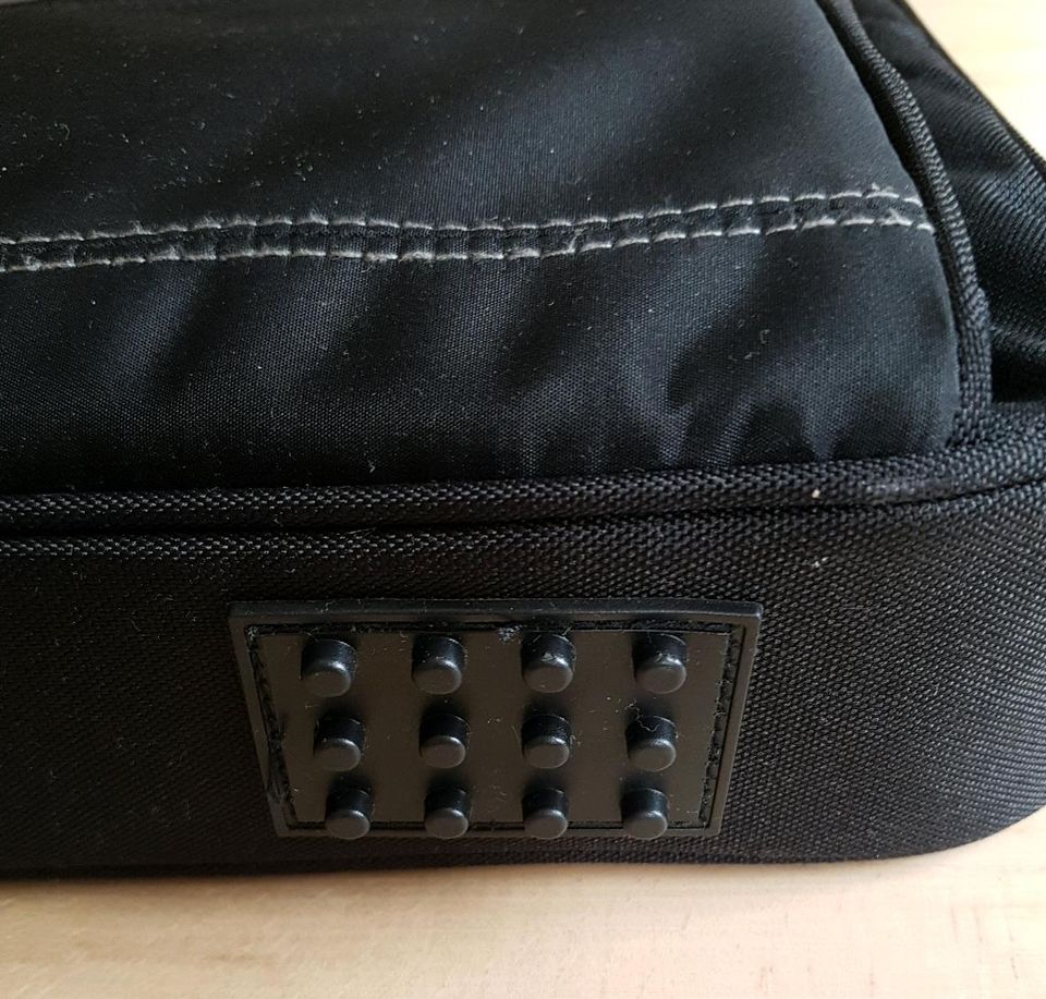 HP Laptop Tasche für 17 Zoll, schwarz in Röhrmoos