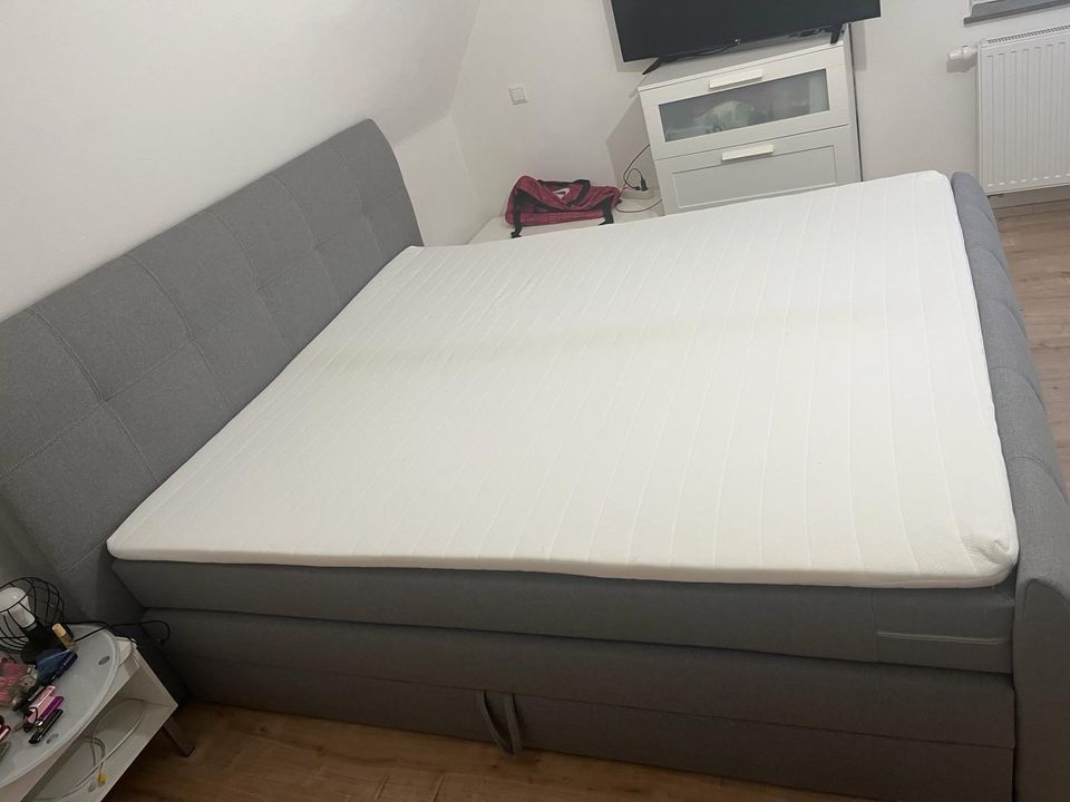 BETT / BOXSPRINGBETT /WOHNUNGSAUFLÖSUNG in Donauwörth