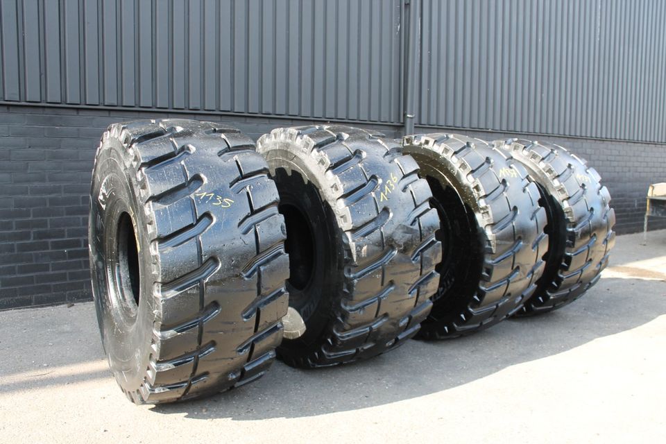 29.5R25 Michelin XTXL ** 4 pieces 40mm Used Tyre in Gangelt