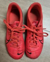 NIKE Fußballschuhe / Stollenschuhe Gr. 37,5 Schleswig-Holstein - Norderstedt Vorschau