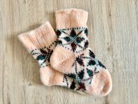 100% Wool Socken Mädchen rosa Gr. 27/30 NEU sehr warm Duisburg - Duisburg-Mitte Vorschau