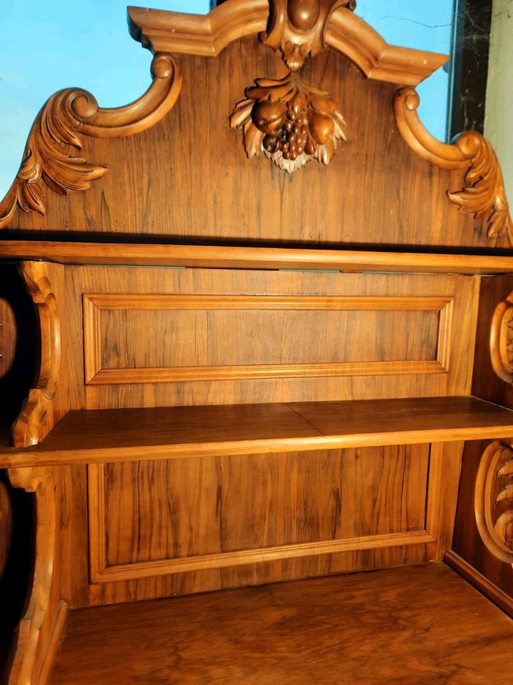 Antik Biedermeier Nussbaum Kommode Sideboard Anrichte Alt Massiv in Groß-Gerau