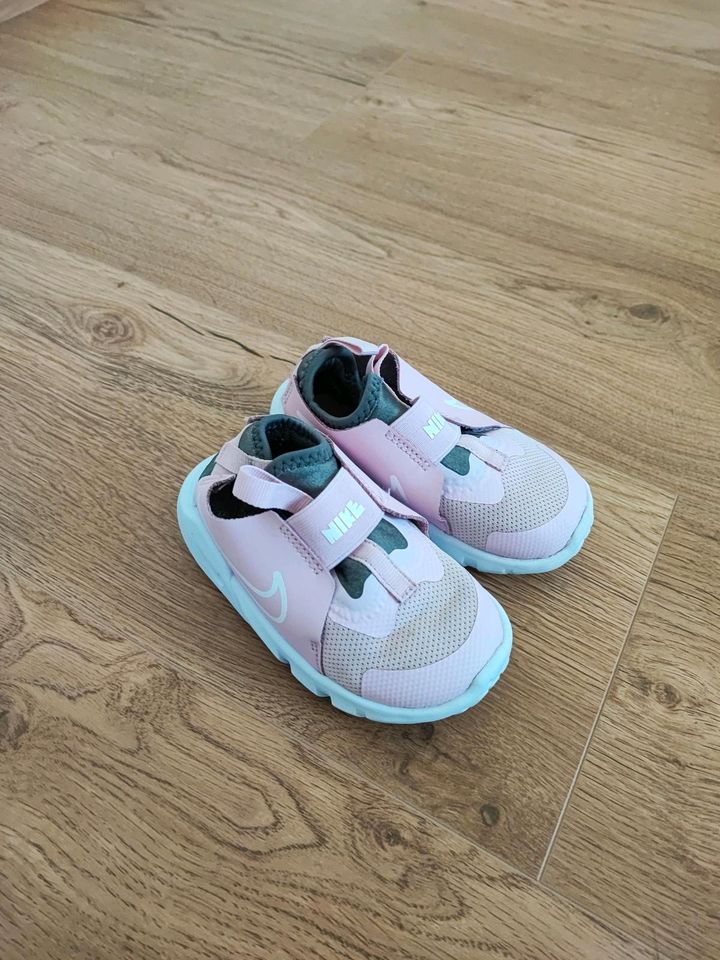 Nike Schuhe 23,5 in Rheinhausen
