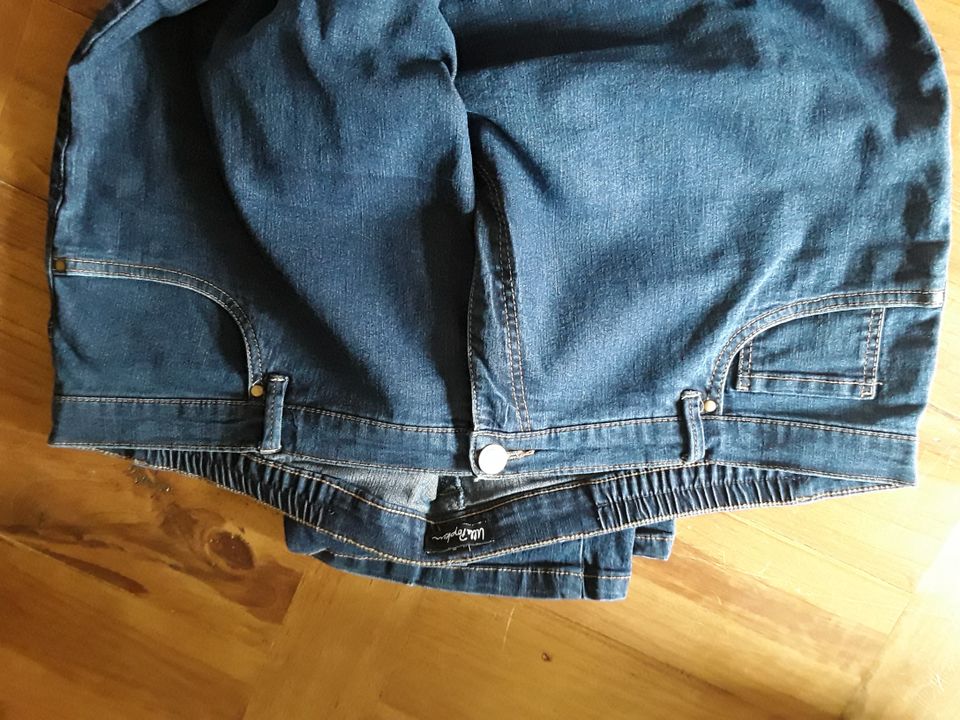 Jeans -Große Größe in Langenzenn