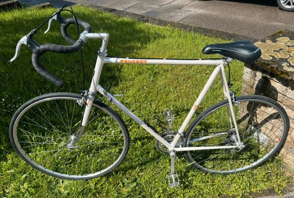 Peugeot Rennrad in Gernsbach