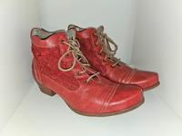 Wunderschöne Rote Mustang Stiefeletten Orginal Gr. 42 Niedersachsen - Wilhelmshaven Vorschau