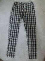 Italy Hose New Collektion Chinohose Kariert Schwarz Grau Gr.36-38 Nordrhein-Westfalen - Essen-Margarethenhöhe Vorschau