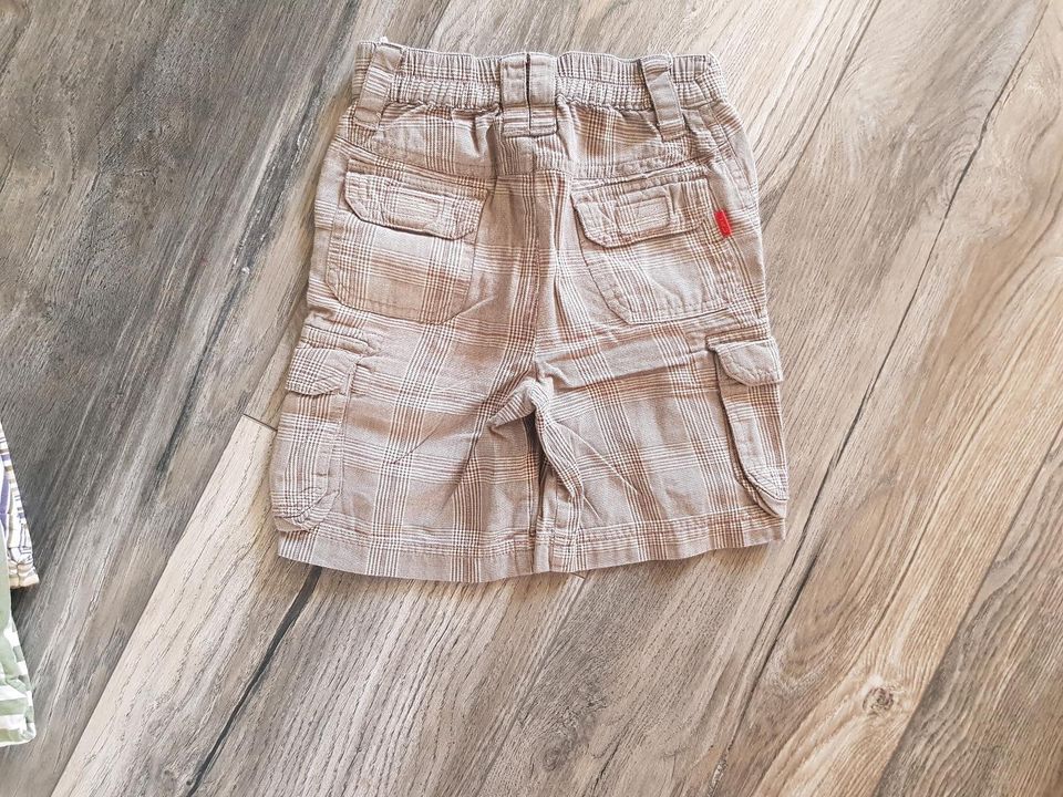 Kleidungspaket Sommer Shorts/ T-Shirts /Hemden Gr. 92 in Gera