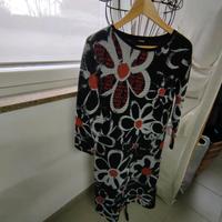 Desigual Damenkleid Strickkleid schwarz Gr L mit Blumen Bayern - Sand a. Main Vorschau