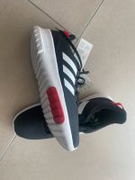 Adidas Sneaker Schwarz Weiß 42 Neu Schuhe Sport Hessen - Aßlar Vorschau