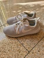 NIKE Damen Sportschuhe Gr.38 Bonn - Hardtberg Vorschau