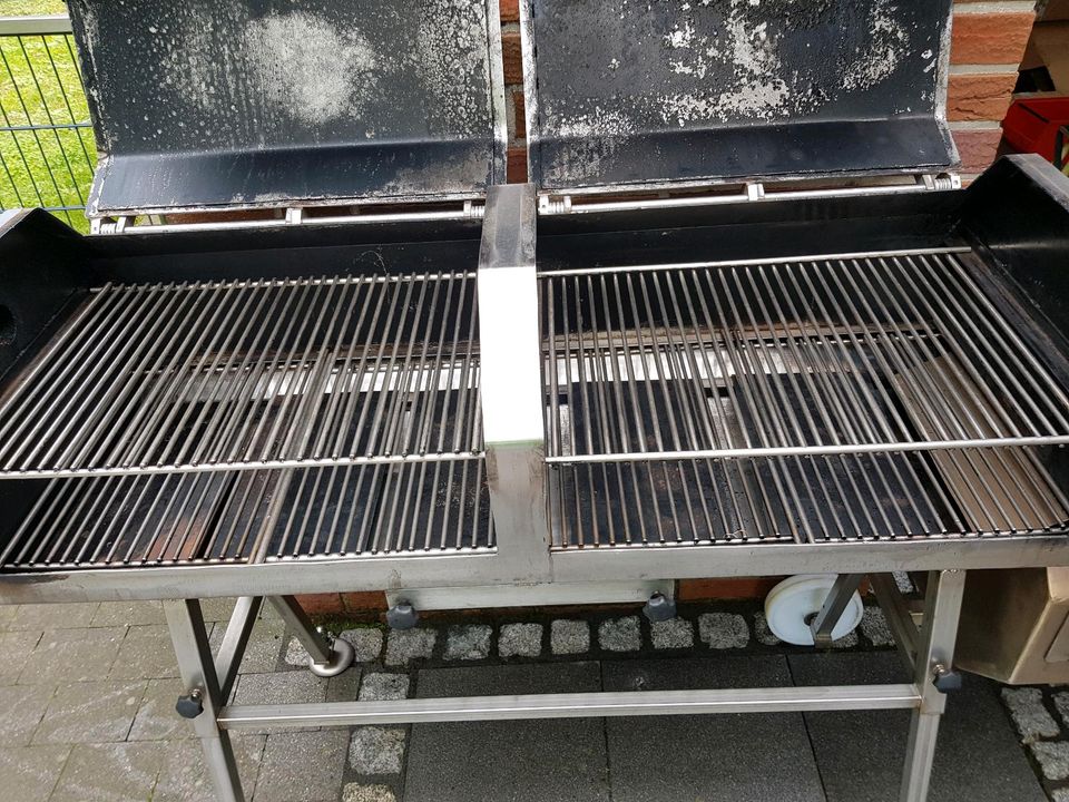 Smoker MIETEN Grill leihen Großgrill BBQ Rippchengrill Räucherofe in Beelen