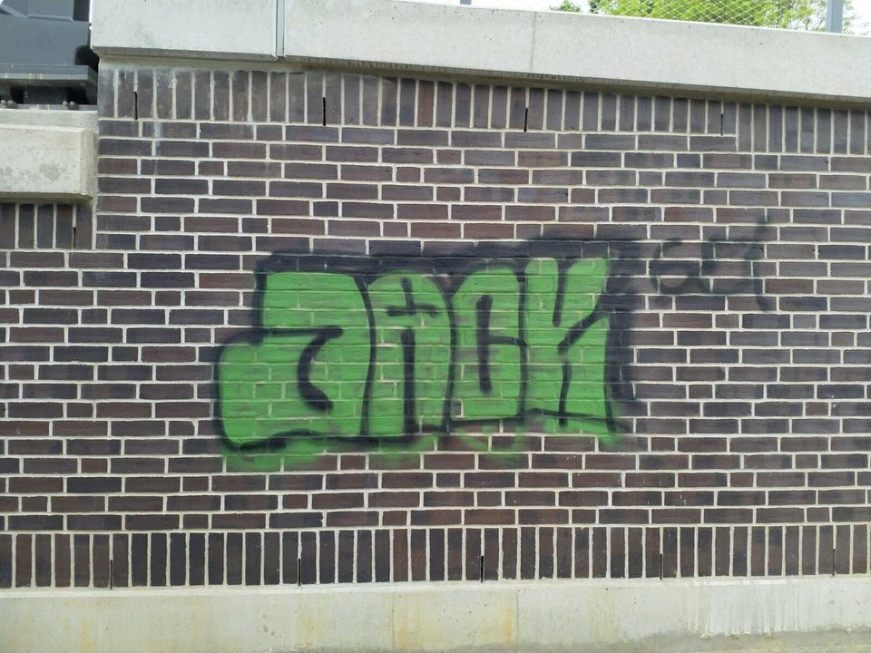 Graffitientfernung Graffitireinigung Graffitientferner Graffiti in Friesoythe