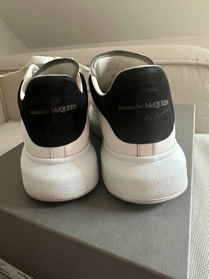 Alexander McQueen Sneaker 39,5 mit Karton in Ludwigshafen