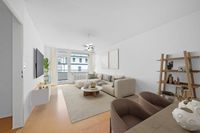 Ansprechende Stadtwohnung: 2 Zimmer, zentrumsnah mit großem Südost-Balkon! Bayern - Augsburg Vorschau