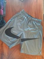 Nike Short gr L Rheinland-Pfalz - Andernach Vorschau