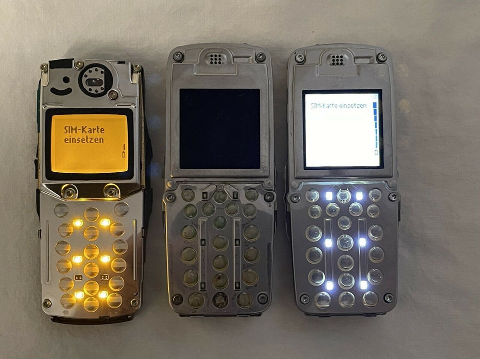 Nokia, 2 x 5100, 1 x 5210, mit Akku als Ersatzteilspender in Lörrach