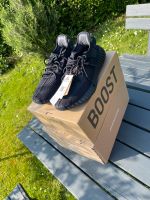 Yeezy 350 V2 Onyx 42 Original Nordrhein-Westfalen - Gladbeck Vorschau