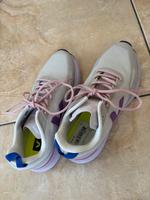 Veja Sneaker, neu, Größe 40 Nordrhein-Westfalen - Hürth Vorschau