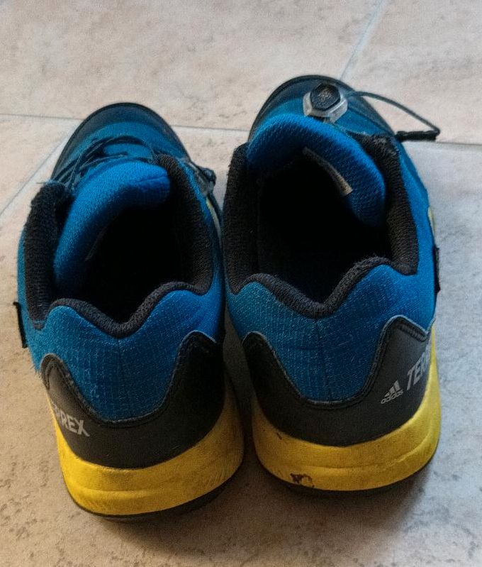 Adidas terrex Schuhe Gr 4,5 bzw 36 in Künzelsau