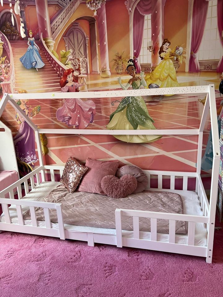 Kinderbett Mädchen groß in Hamburg