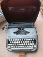 Schreibmaschine Vintage 1960er grau Royal Royalite Nordrhein-Westfalen - Langenfeld Vorschau