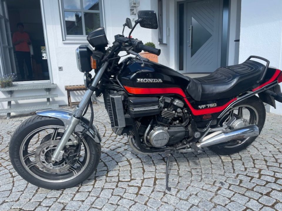 Motorrad Honda VF 750 S in Kirchdorf a.d.Amper