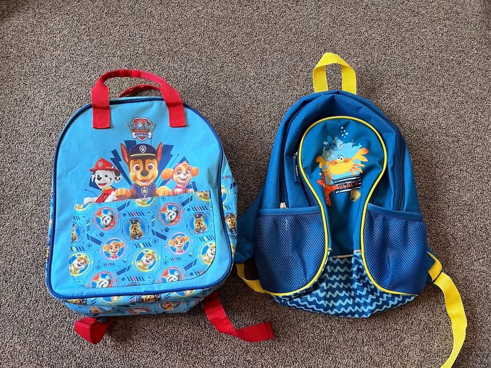 Set 8 Teile für 8 € - Tasche, Rucksack, Handmuff, Portmonee in Krefeld