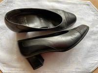 ARA Pumps grau  Gr 5 1/2 Niedersachsen - Sehnde Vorschau