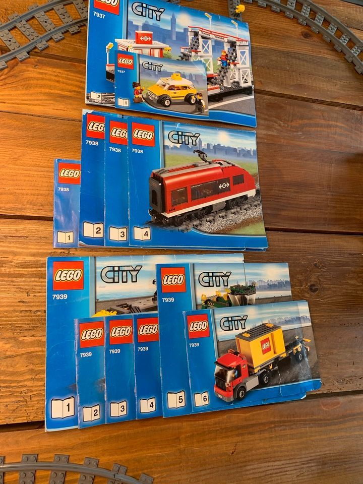 Lego City Zug mit Tankstelle 7937,7938,7939,60132+7499 Schienen in Wolfschlugen