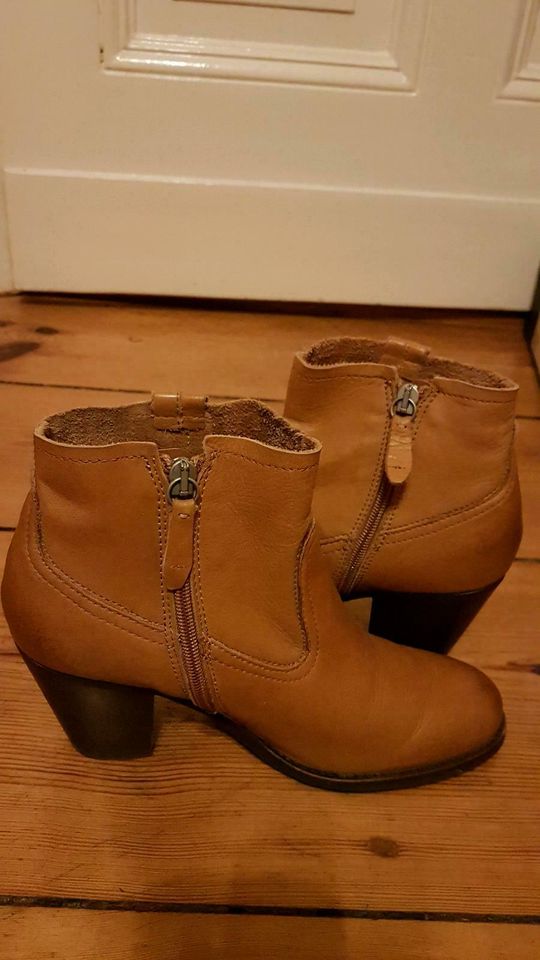 Stiefeletten Camel Marc O'Polo Gr.38 in Berlin