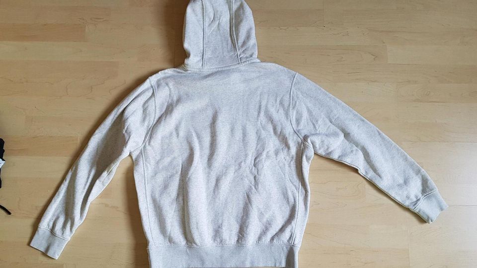 Nike Pullover / Hoodie Gr. M in Aichach