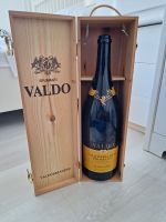 Valdo Champagner Holzkiste mit Original Flasche Berlin - Neukölln Vorschau