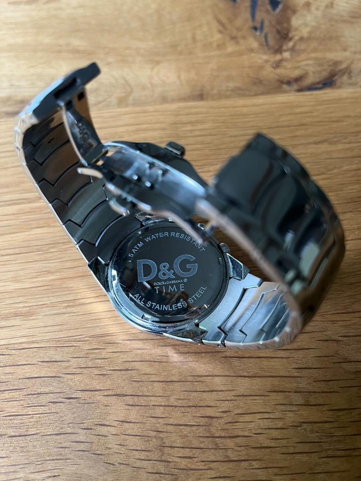 Herrenuhr D G weiB Sandpiper Chronograph Dolce und Gabbana in Nordrhein Westfalen Werdohl kleinanzeigen