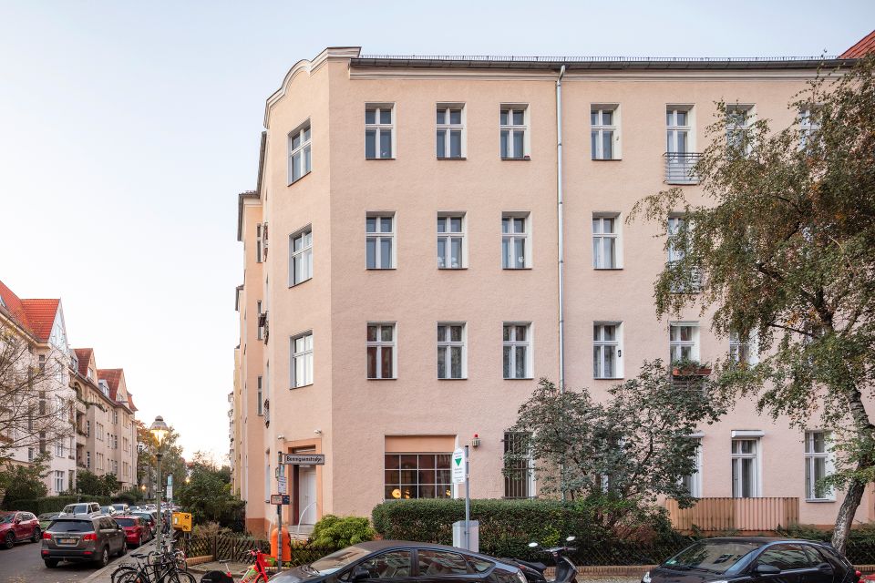 Familientraum in Friedenau - Bezugsfreie 4-Zimmer Altbauwohnung in Berlin