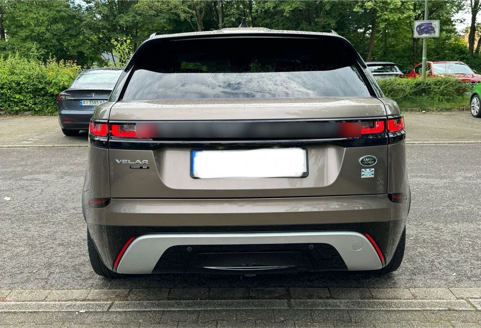 Range Rover Velar D300 SE in Essen