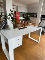 Schöner weißer Schreibtisch mit 2 Schubladen Pankow - Prenzlauer Berg Vorschau