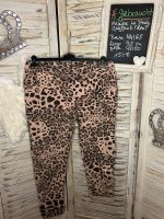 *•* Made in Italy Jogpant mit Leoprint *•* Nordrhein-Westfalen - Verl Vorschau