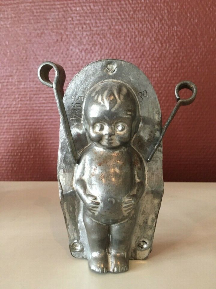 Antike Schokoladenform "Baby", Hersteller Anton Reiche in Bad Salzuflen