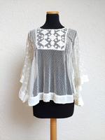 Weiße Netz Stickerei Bluse von Zara, Gr. L Bayern - Ergoldsbach Vorschau