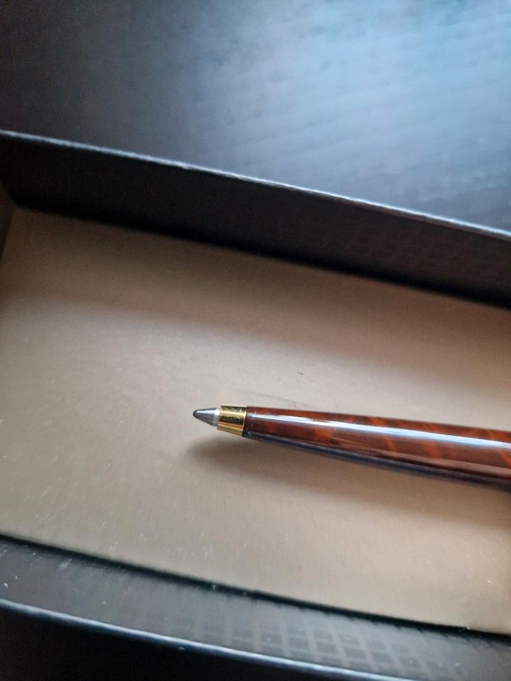 Parker Kugelschreiber Braun Marmoriert Schreibgeräte in Apen