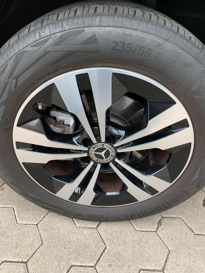 4x Sommerreifen mit Felgen 235/55 R18 in Bremen