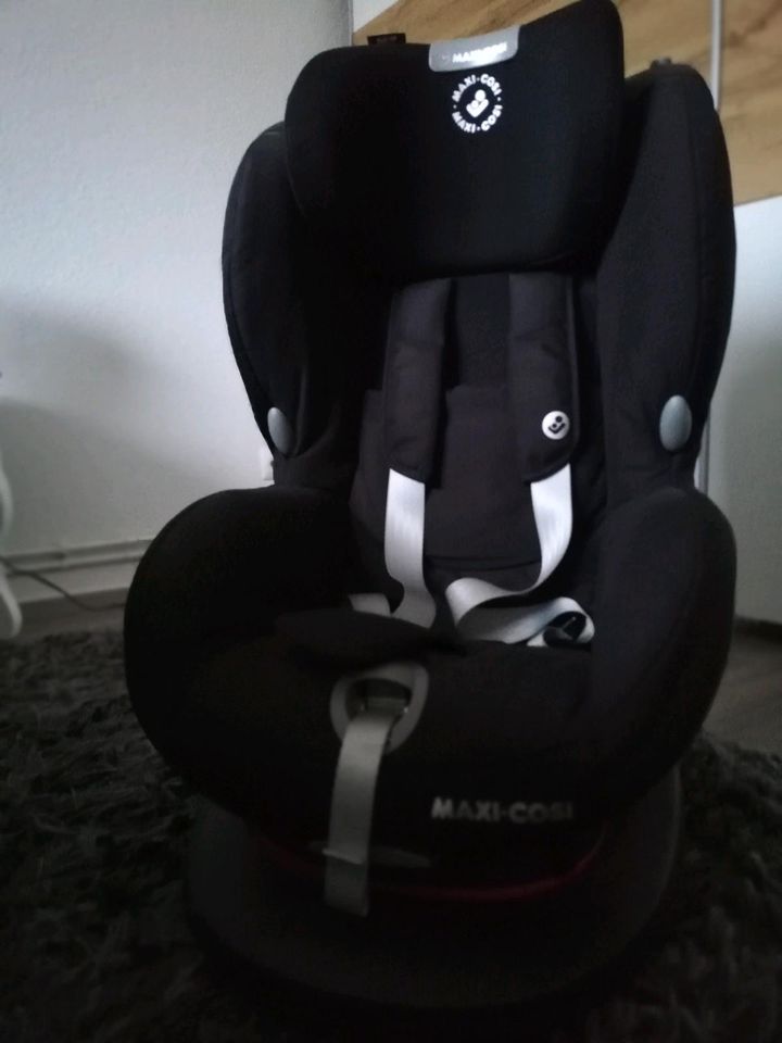 Maxi Cosi Kindersitz für Auto in Rostock