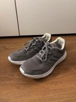 Graue Adidas Turnschuhe Hessen - Bad Wildungen Vorschau
