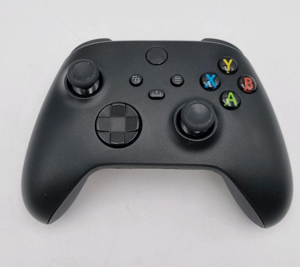 Xbox Wireless Controller Carbon Black LB Taste Defekt in Vettweiß