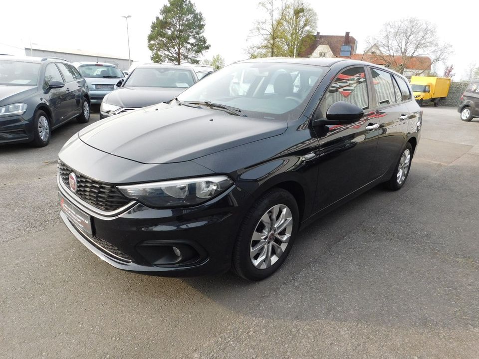 Fiat Tipo 1.4 16V LOUNGE in Anröchte