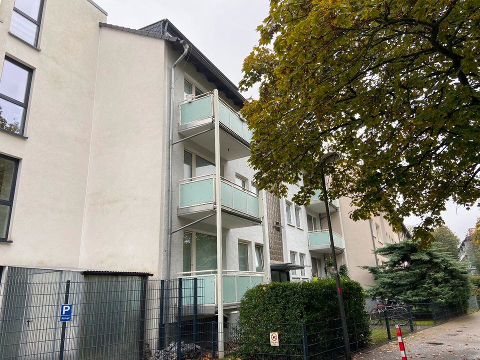 Ratingen: Modernisierte 1,5 Zi.-Wohnung mit Balkon in Ratingen