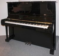 Klavier Steinway & Sons R-137, schwarz pol.,neuwertig restauriert Niedersachsen - Egestorf Vorschau